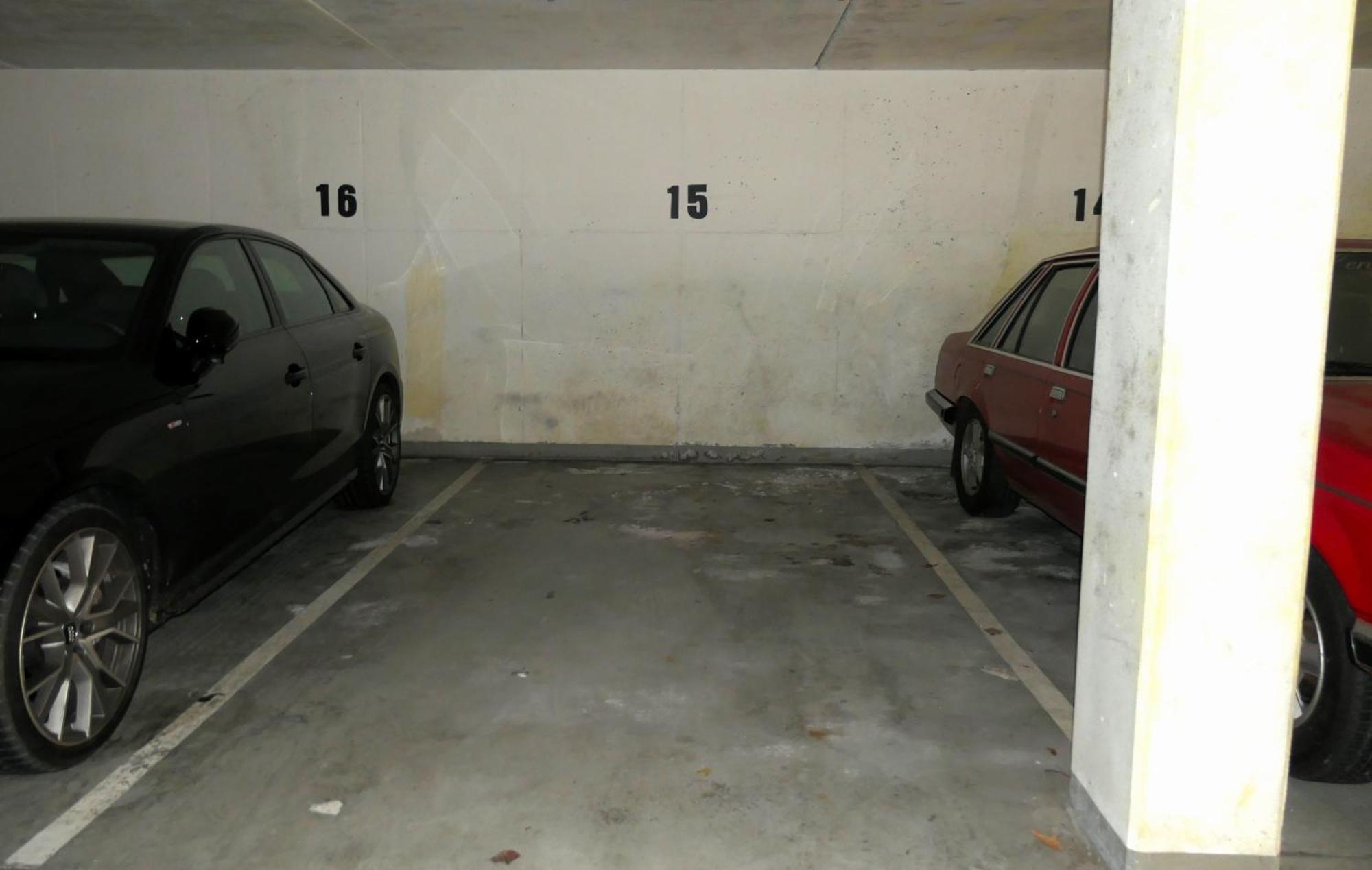 Schoelerberg Apartment Mit Tiefgaragenparkplatz Und Kingsize-Bett Osnabrück Екстериор снимка